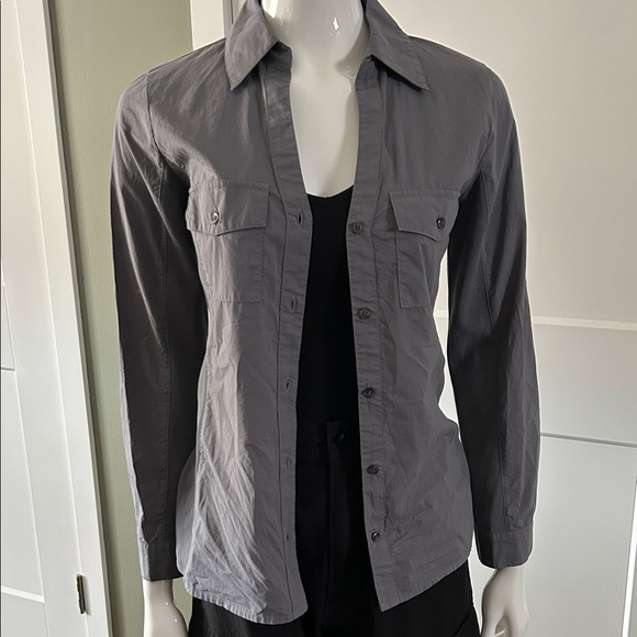 CHRLDR Tracy Poplin Stretch Side Rib Button Up - Picture 5 of 13